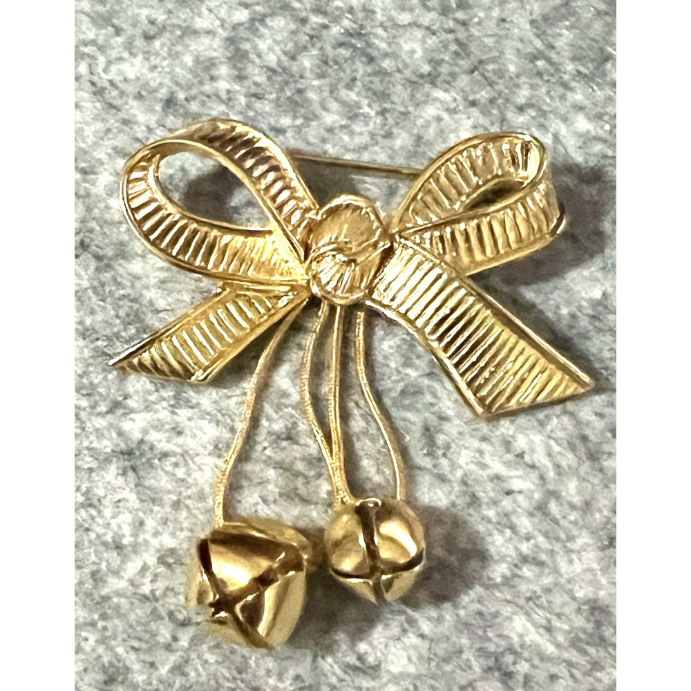 Vintage Bow Pin Brooch with Jingling Bells Holidays Christmas Jewelry